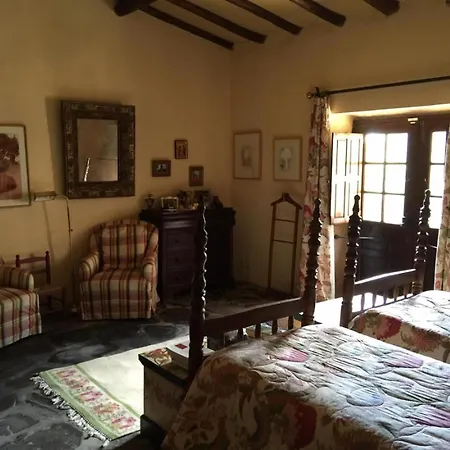 Herdade Do Vale Coelheiro Tatil Evi Touloes